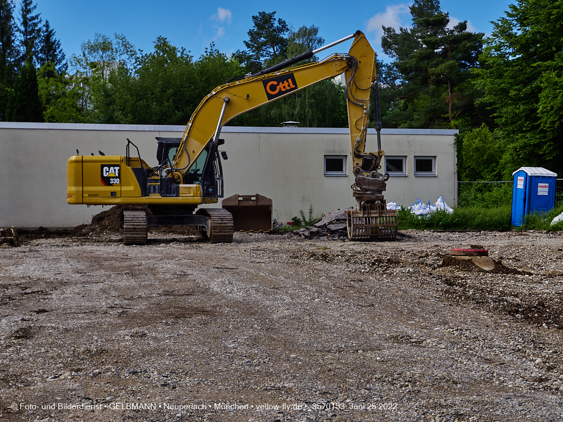 25.06.2022 - Baustelle zur Mütterberatung und Haus für Kinder